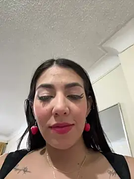 Snapshot of StaceyJones1 chatting on 03-12-25, 12:53 StaceyJones1 online show from 03-12-25, 12:53