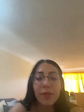 Snapshot of StaceyJones1 chatting on 03-15-25, 06:10 StaceyJones1 online show from 03-15-25, 06:10