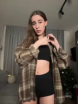 Snapshot of HellPeach chatting on 01-23-25, 03:54 HellPeach online show from 01-23-25, 03:54