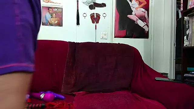 Snapshot of Alice_Love_69 chatting on 02-10-26, 03:54 Alice Love 69 online show from 02-10-26, 03:54