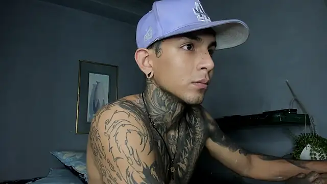 Travistanner 28 online show from 02-09-26, 12:31