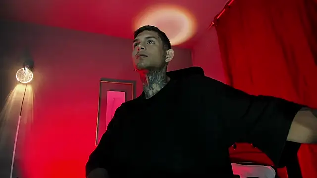 Travistanner 28 online show from 03-19-26, 05:50