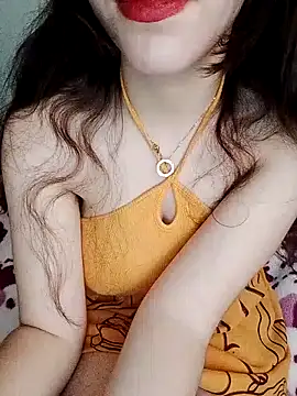 Snapshot of El-Jouri chatting on 12-16-24, 10:08 El-Jouri online show from 12-16-24, 10:08