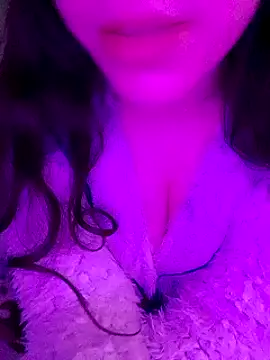 Snapshot of El-Jouri chatting on 12-17-24, 08:56 El-Jouri online show from 12-17-24, 08:56