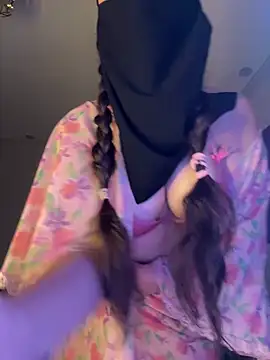 Snapshot of El-Jouri chatting on 09-28-25, 01:22 El-Jouri online show from 09-28-25, 01:22