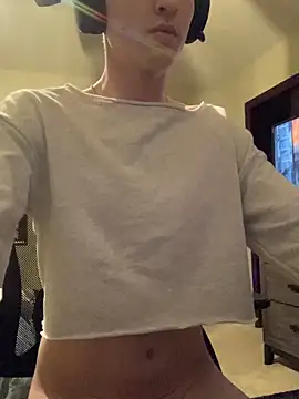 YourFavTwinkie online show from 02-08-26, 02:15