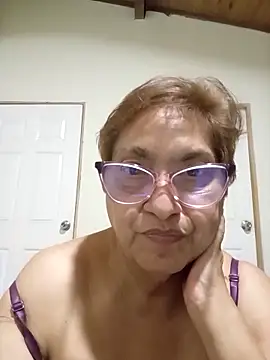 florecita69 online show from 12-19-25, 02:29