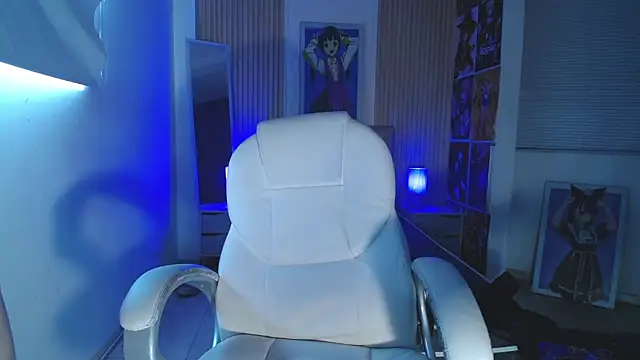 kittyhouse hs online show from 12-02-25, 09:21