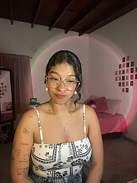 Arteatenea   online show from 01-15-25, 05:19