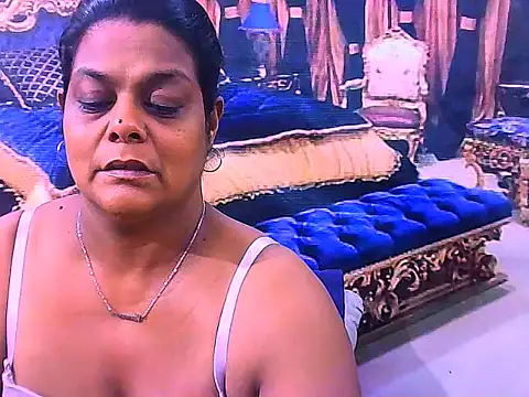 indianCherryPie online show from 02-17-26, 05:15