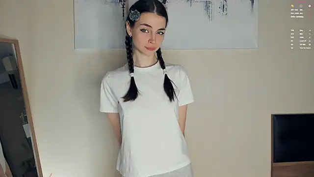 MaryJacksoon online show from 04-12-26, 07:46