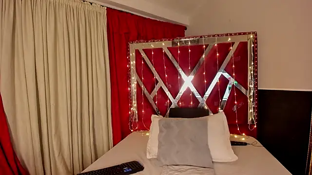 MicaelaHot  online show from 02-10-26, 02:59