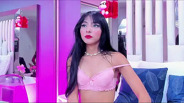 Snapshot of Kitty_Eliffe chatting on 01-30-25, 07:37 Kitty Eliffe online show from 01-30-25, 07:37