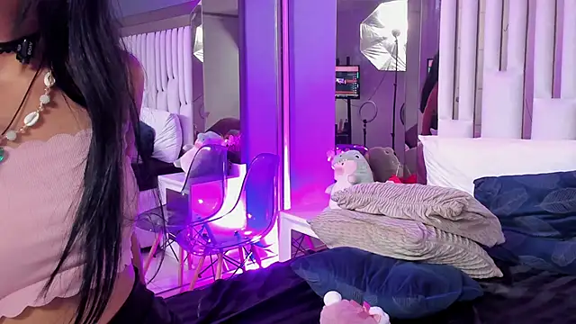 Snapshot of Kitty_Eliffe chatting on 03-12-25, 01:58 Kitty Eliffe online show from 03-12-25, 01:58