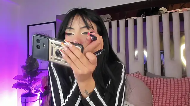 Snapshot of Kitty_Eliffe chatting on 10-03-25, 10:51 Kitty Eliffe online show from 10-03-25, 10:51