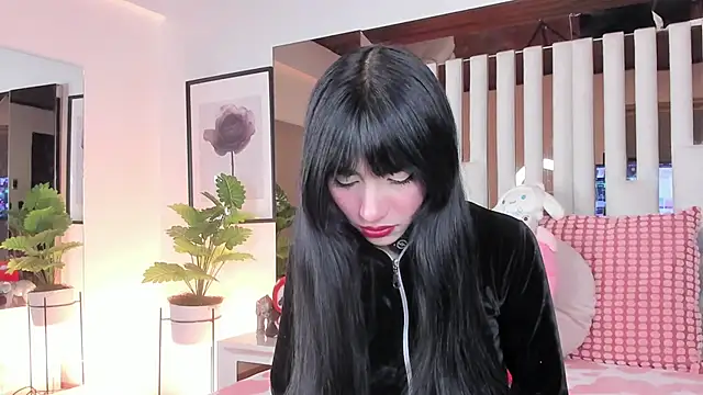 Snapshot of Kitty_Eliffe chatting on 12-14-25, 08:57 Kitty Eliffe online show from 12-14-25, 08:57