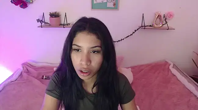 AmberJeong online show from 12-24-24, 12:44