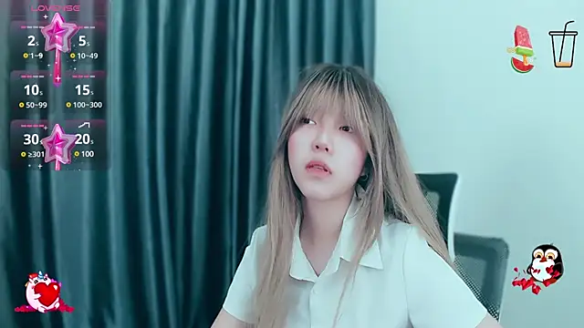 -Poison-Ivy- online show from 12-18-24, 11:56