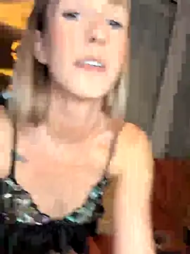 lola tentatiion online show from 11-29-25, 08:01