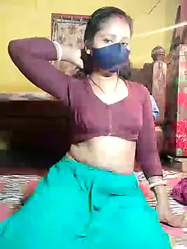 Snapshot of indiancouple09 chatting on 02-04-25, 05:12 indiancouple09 online show from 02-04-25, 05:12