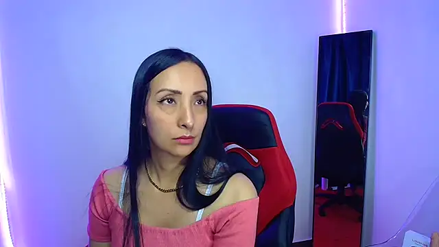 Snapshot of yaralyminjo2 chatting on 03-03-25, 01:09 yaralyminjo2 online show from 03-03-25, 01:09