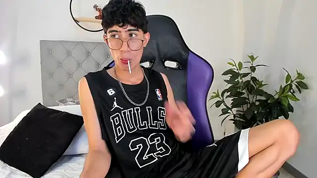 novaybrian online show from 01-26-25, 09:40