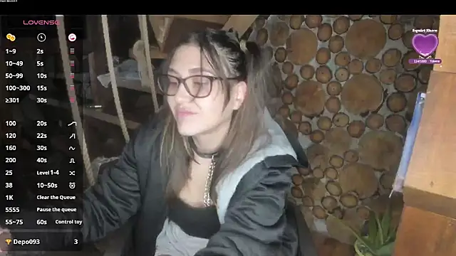 Snapshot of soysara15 chatting on 01-20-25, 01:50 soysara15 online show from 01-20-25, 01:50