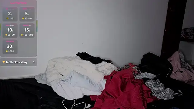 Snapshot of soysara15 chatting on 02-08-26, 02:37 soysara15 online show from 02-08-26, 02:37