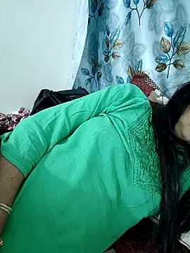 Snapshot of Saroj-Shah chatting on 03-05-25, 06:45 Saroj-Shah online show from 03-05-25, 06:45