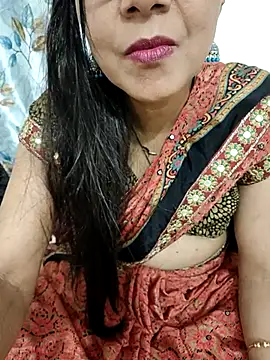Snapshot of Saroj-Shah chatting on 03-07-25, 06:35 Saroj-Shah online show from 03-07-25, 06:35