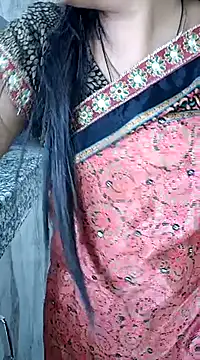 Snapshot of Saroj-Shah chatting on 03-07-25, 09:40 Saroj-Shah online show from 03-07-25, 09:40