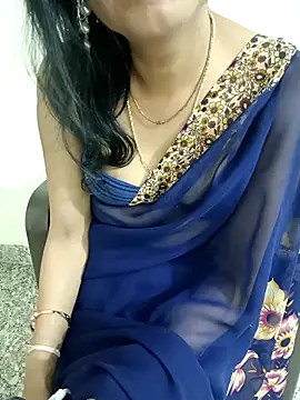 Snapshot of Saroj-Shah chatting on 03-08-25, 06:43 Saroj-Shah online show from 03-08-25, 06:43