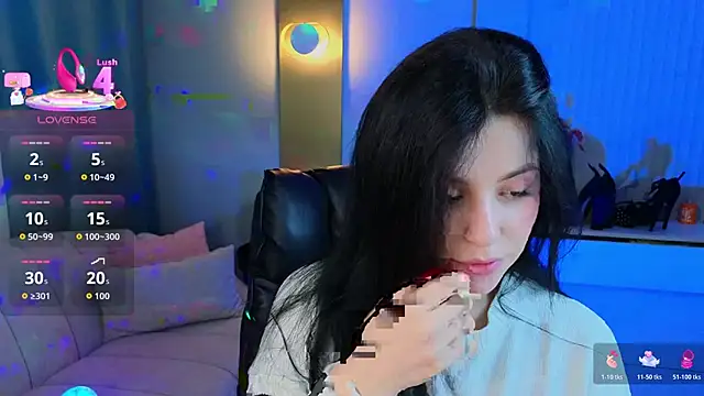 Jenna Adams  online show from 12-23-25, 01:36