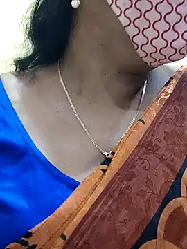 mallu-sumi online show from 03-05-25, 02:23