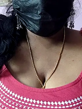 mallu-sumi online show from 03-21-26, 04:17