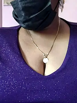 mallu-sumi online show from 04-11-26, 08:18