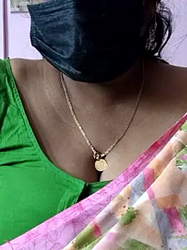 mallu-sumi online show from 04-20-26, 06:16