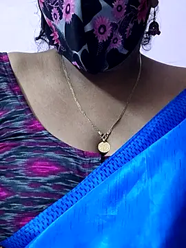 mallu-sumi online show from 04-23-26, 06:21