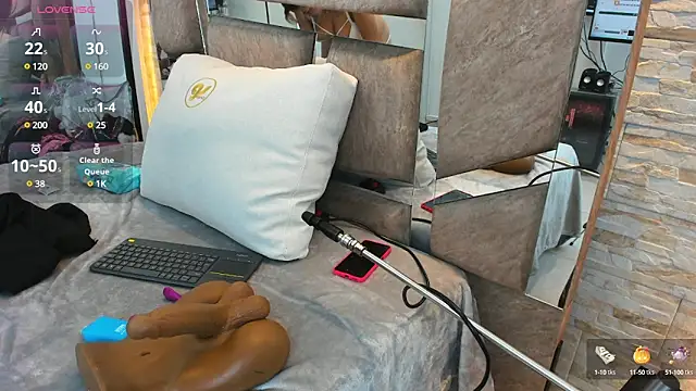 adela chase online show from 03-17-25, 02:41