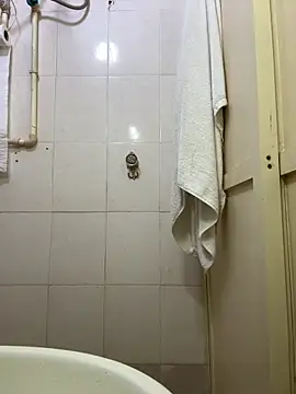 Hoskuw online show from 01-24-25, 01:14