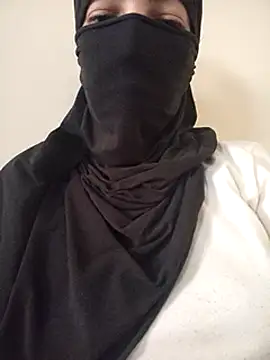 Liliiiblow online show from 12-12-24, 02:00