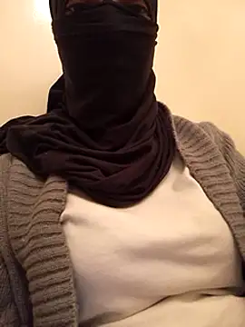 Liliiiblow online show from 12-22-24, 12:07