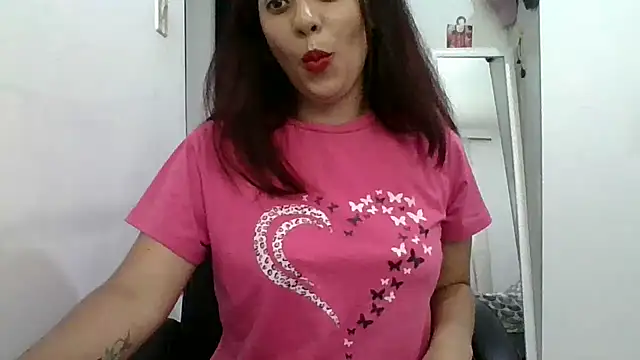 Anne kis online show from 03-20-25, 09:02