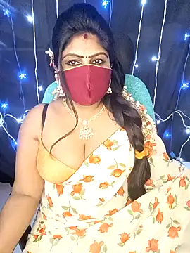 Snapshot of honey-sexy chatting on 12-08-24, 10:41 honey-sexy online show from 12-08-24, 10:41