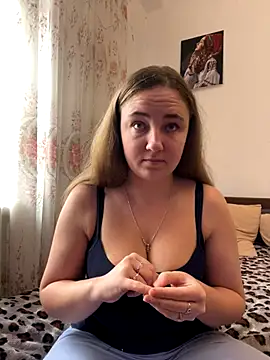 Joannakiss online show from 11-16-25, 10:21