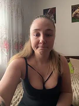 Joannakiss online show from 02-07-26, 11:47