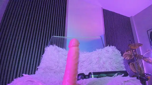 blondie muller online show from 03-18-25, 01:32