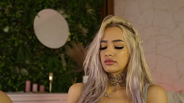 blondie muller online show from 09-12-25, 07:36