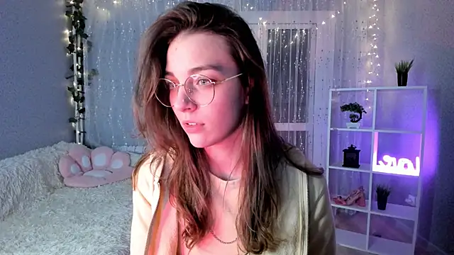 AraCopple online show from 12-20-24, 03:14