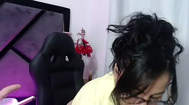 GabrielaDurann online show from 03-21-25, 02:51